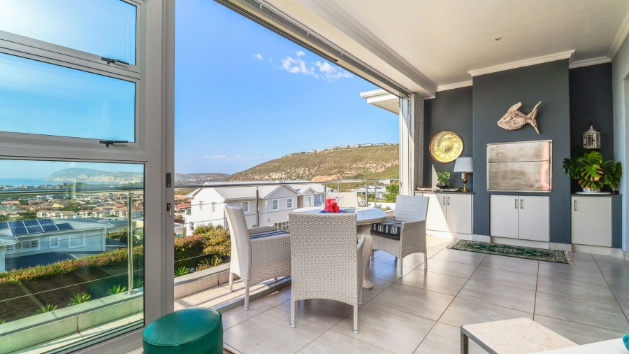 2 Bedroom Property for Sale in Robberg Ridge Western Cape